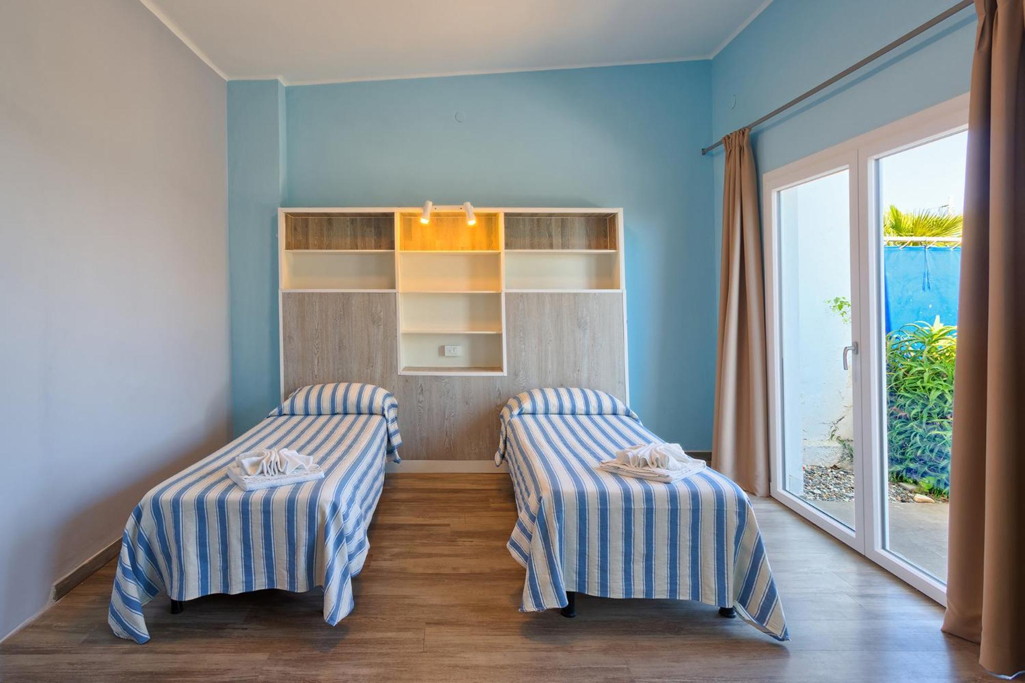 Blue Beach Aparthotel Bussana Nuova Exterior photo